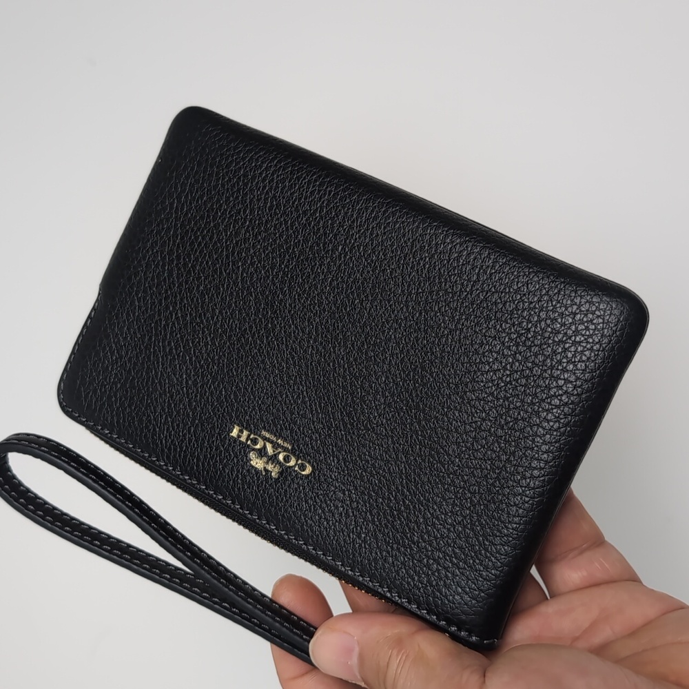 Coach CP483 Refined Pebble Leather Corner Zip Wristlet Gold/Black